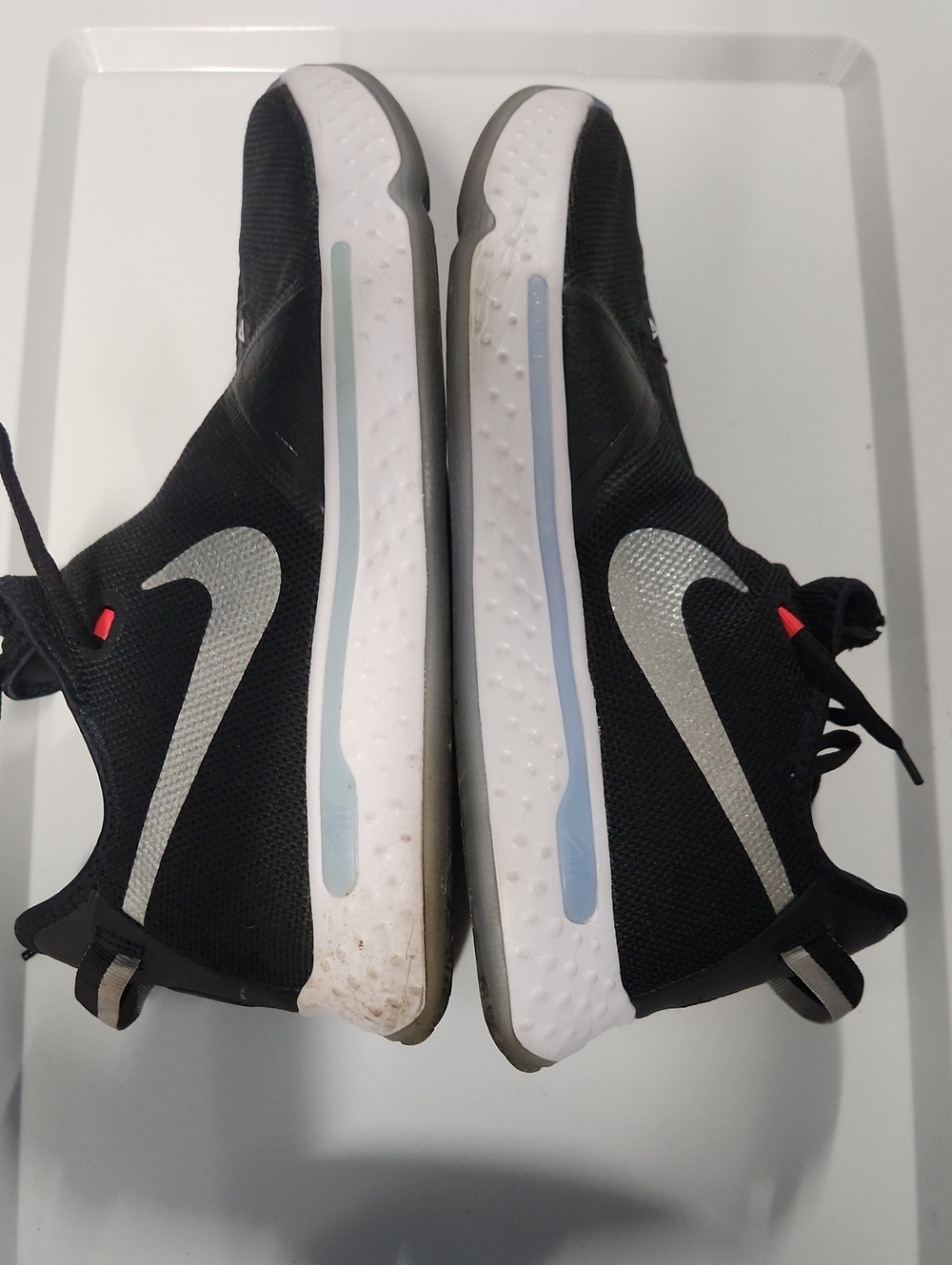 Nike Black Sneakers with Red Accents DG5079-001